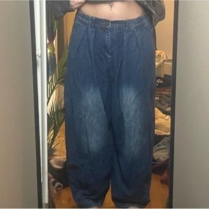 Wide leg jeans